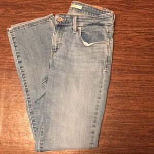 Levi's® Classic Mid Rise Skinny Jean